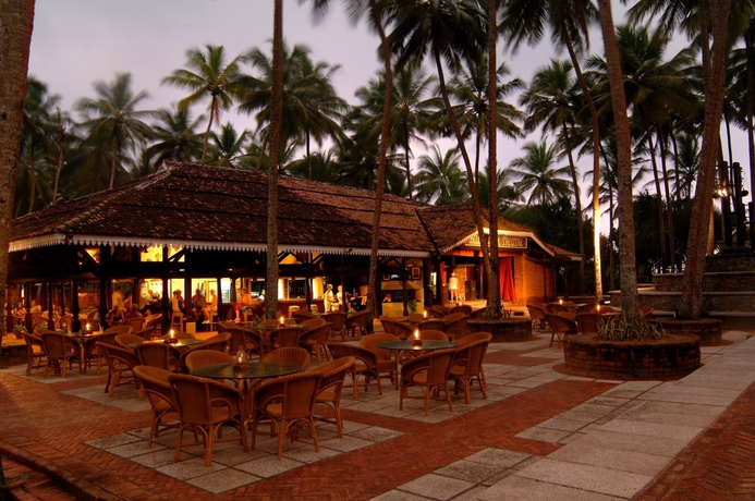 Imagen del bar/restaurante del Hotel Club Bentota. Foto 3