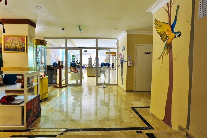 Imagen general del Hotel Club Big Blue Suite. Foto 11