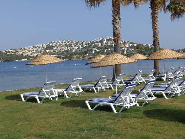 Imagen de los exteriores del Hotel Club Blue White - All Inclusive. Foto 9