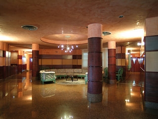 Imagen de los interiores del Hotel Club Bridge Hotel (Cosenza). Foto 5
