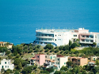 Imagen general del Hotel Club Bridge Hotel (Cosenza). Foto 1