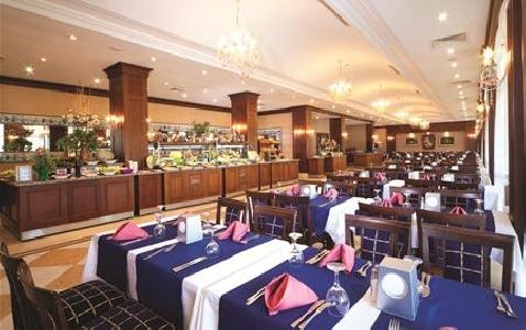 Imagen del bar/restaurante del Hotel Club Cactus Paradise Beach. Foto 4