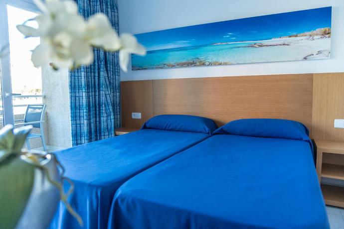 Imagen general del Hotel Club Cala Romani. Foto 13