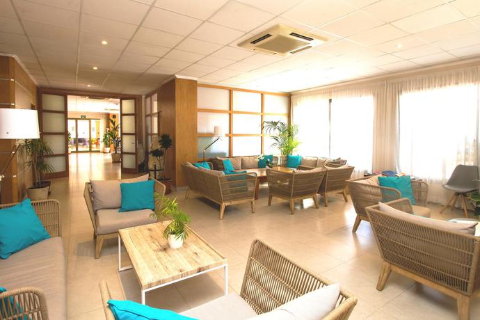 Imagen general del Hotel Club Can Bossa. Foto 5