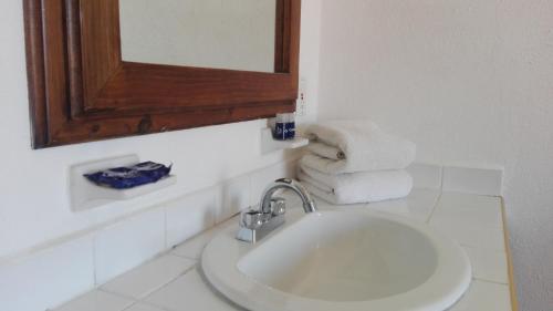 Imagen de la habitación del Hotel Club Cantamar Beach & Marina. Foto 19