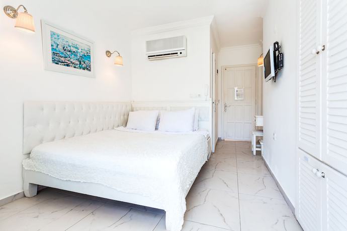 Imagen de la habitación del Hotel Club Capa. Foto 9