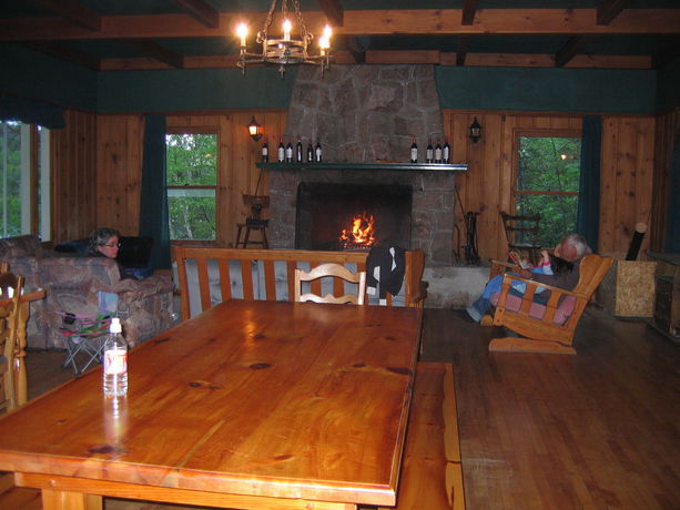 Imagen de los interiores del Hotel Club De Chasse And P&ecirc;che Tadoussac. Foto 16