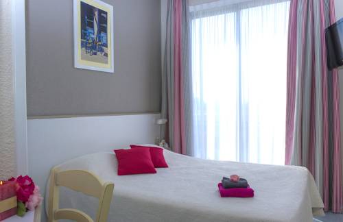Imagen de la habitación del Hotel Club D&eacute;couverte Vacanciel Port Fr&eacute;jus. Foto 8