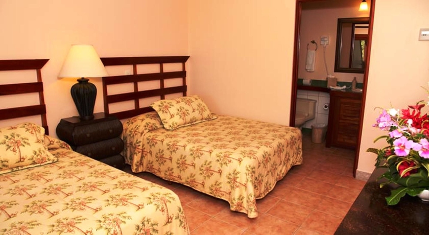 Imagen de la habitación del Hotel Club Del Mar. Foto 6