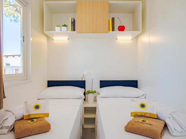 Imagen general del Hotel Club Del Sole Pini Boutique Resort. Foto 8