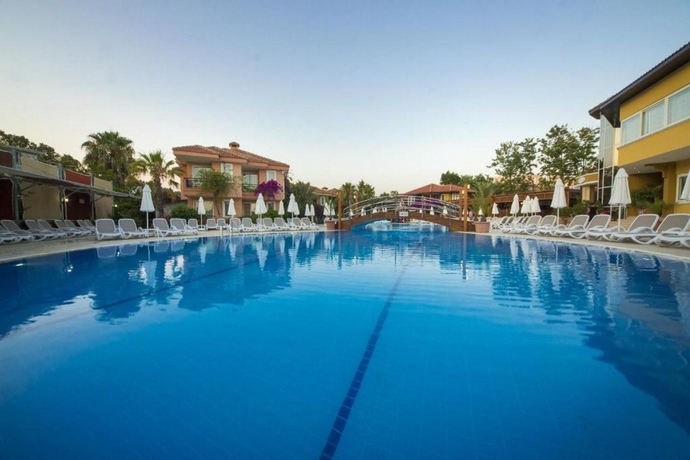Imagen general del Hotel Club Disalya. Foto 16