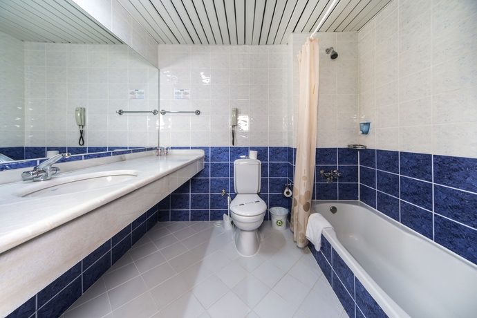 Imagen de la habitación del Hotel Club Dizalya. Foto 5