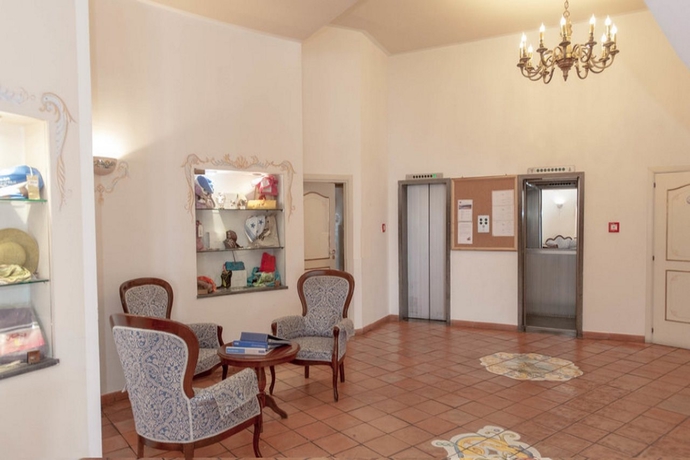 Imagen general del Hotel Club Due Torri. Foto 7