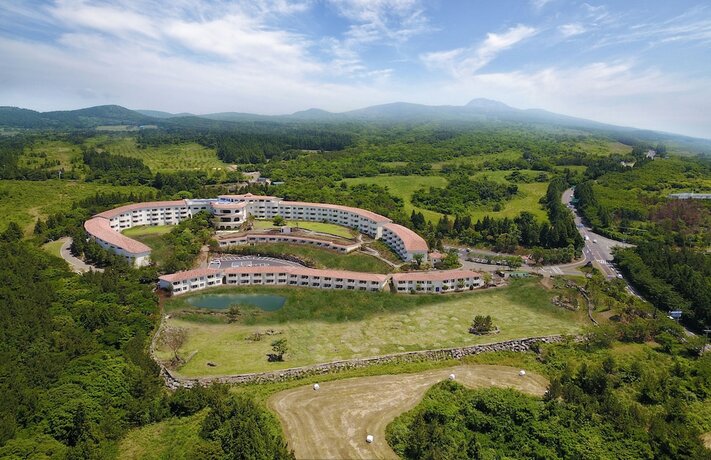 Imagen general del Hotel Club Es Jeju Resort. Foto 9