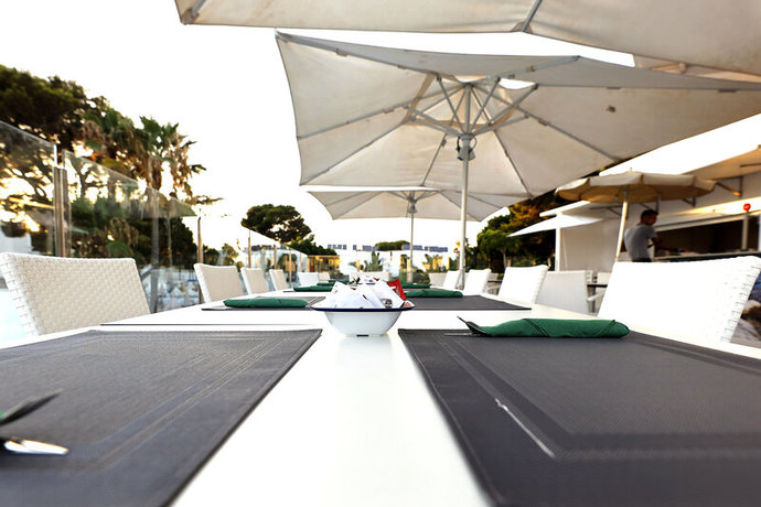 Imagen de los exteriores del Hotel Club Es Talaial. Foto 15