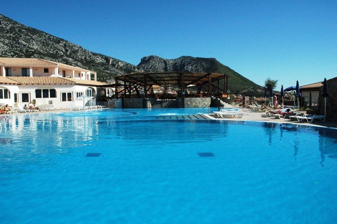 Imagen general del Hotel Club Esse Cala Gonone Beach Village. Foto 3