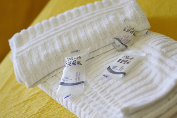 Imagen de la habitación del Hotel Club Esse Mediterraneo. Foto 7