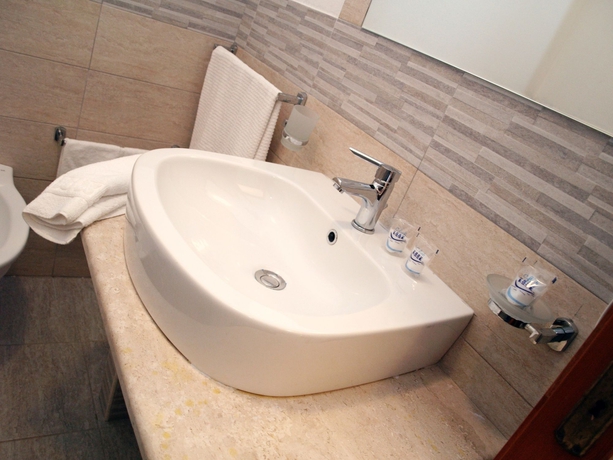 Imagen de la habitación del Hotel Club Esse Sporting. Foto 2