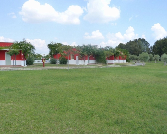 Imagen de los exteriores del Hotel Club Esse Sunbeach. Foto 7