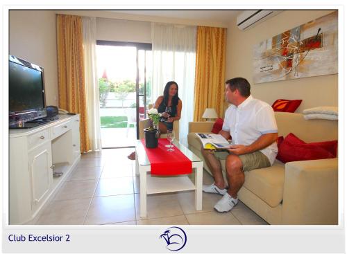 Imagen de la habitación del Hotel Club Excelsior II. Foto 20