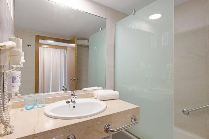 Imagen general del Hotel Club Fergus Palmanova Park. Foto 7