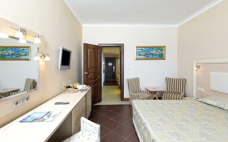 Imagen de la habitación del Hotel Club Forever. Foto 4