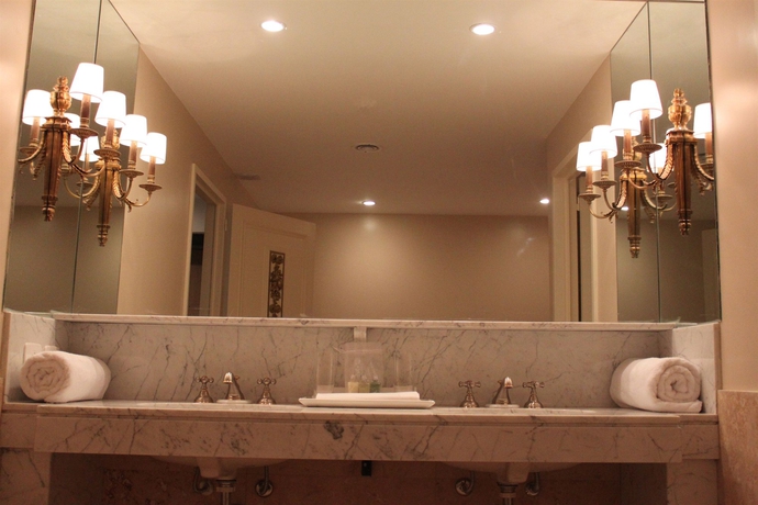 Imagen de la habitación del Hotel Club Frances. Foto 5