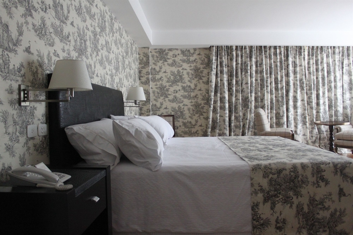 Imagen de la habitación del Hotel Club Frances. Foto 11