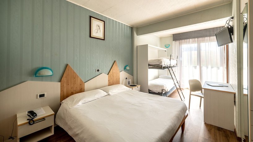 Imagen de la habitación del Hotel Club Funivia, Corteno Golgi. Foto 8