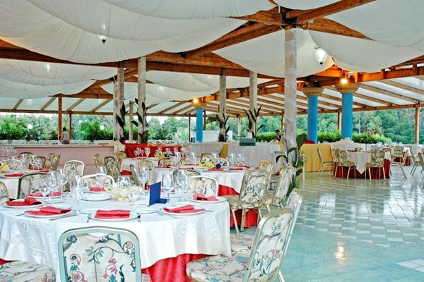 Imagen general del Hotel Club Giardini D'oriente Village. Foto 3