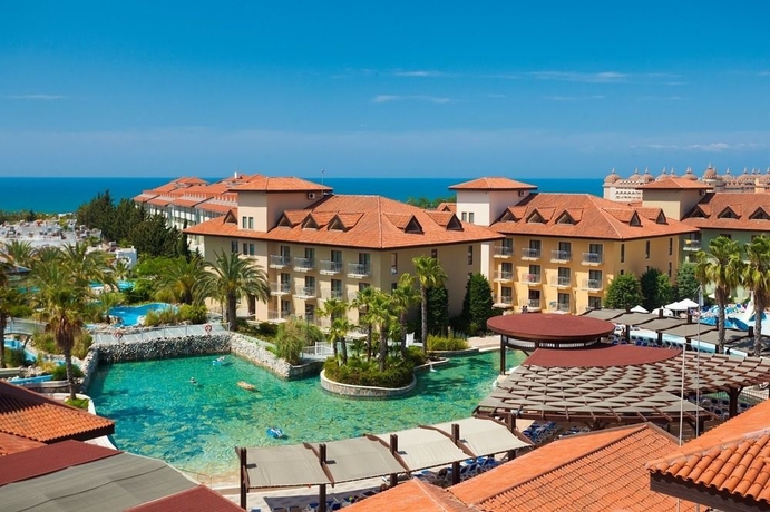 Imagen de los exteriores del Hotel Club Grand Aqua - All Inclusive. Foto 5