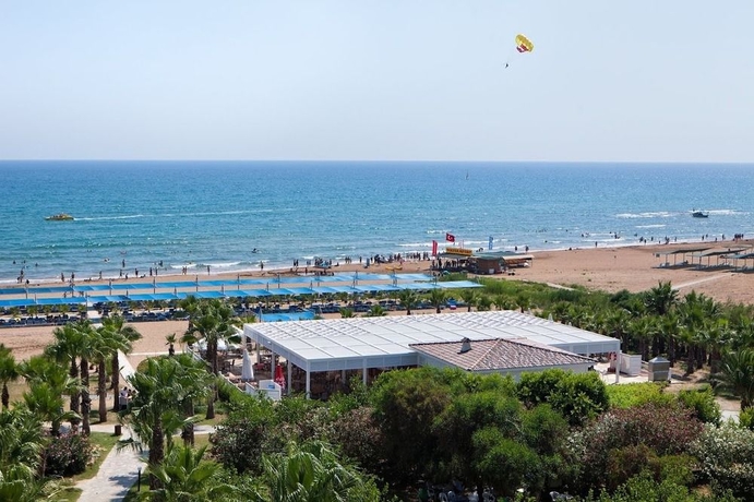 Imagen general del Hotel Club Grand Aqua - All Inclusive. Foto 2