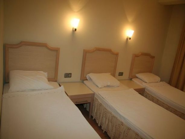 Imagen de la habitación del Hotel Club Green Valley. Foto 2
