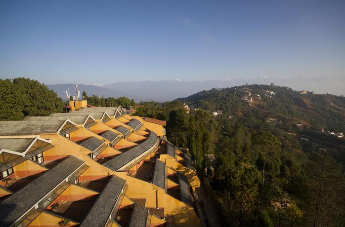 Imagen de los exteriores del Hotel Club Himalaya, By Ace Hotels. Foto 8