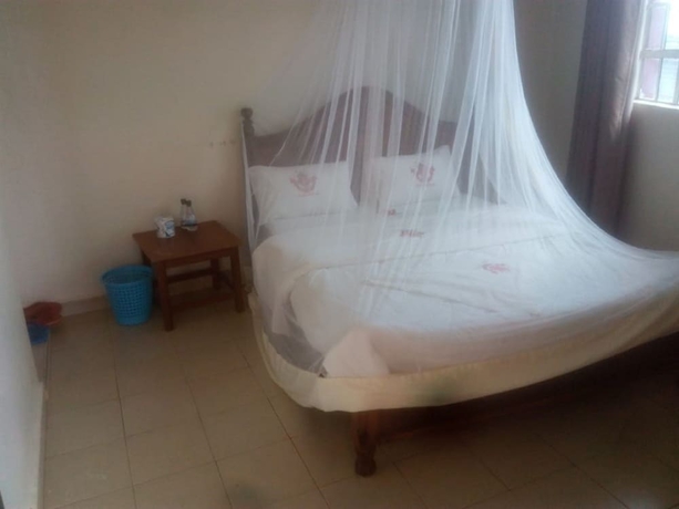 Imagen de la habitación del Hotel Club Icon Guest House. Foto 5