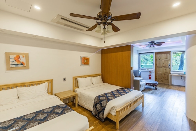 Imagen de la habitación del Hotel Club Inner and Resort. Foto 9