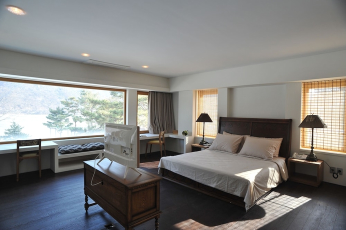 Imagen de la habitación del Hotel Club Inner and Resort. Foto 17