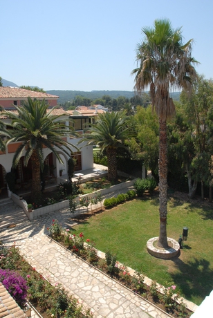 Imagen de los exteriores del Hotel Club Ionian Princess Suite. Foto 7