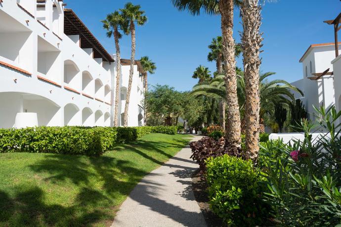 Imagen de los exteriores del Hotel Club Jandía Princess. Foto 14