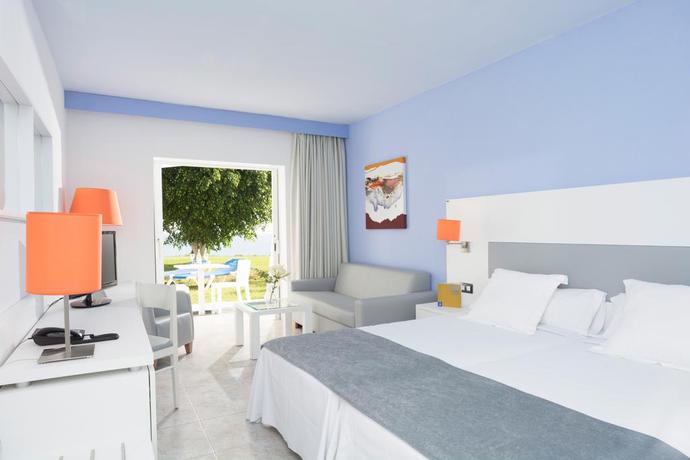 Imagen de la habitación del Hotel Club Jandía Princess. Foto 11