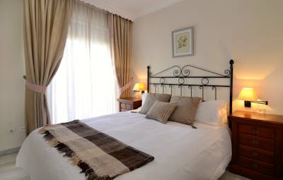 Imagen de la habitación del Hotel Club Jardines del Puerto. Foto 4