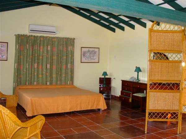 Imagen de la habitación del Hotel Club Karey. Foto 5