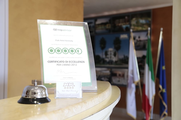 Imagen de los interiores del Hotel Club Kennedy. Foto 19