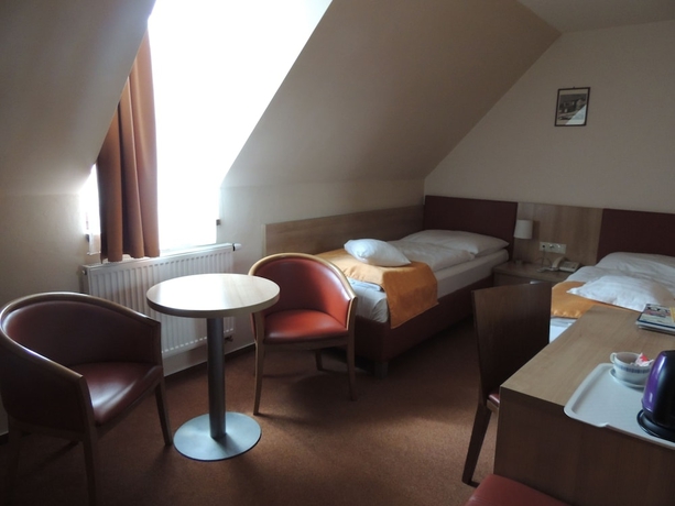 Imagen de la habitación del Hotel Club, Kezmarok. Foto 5