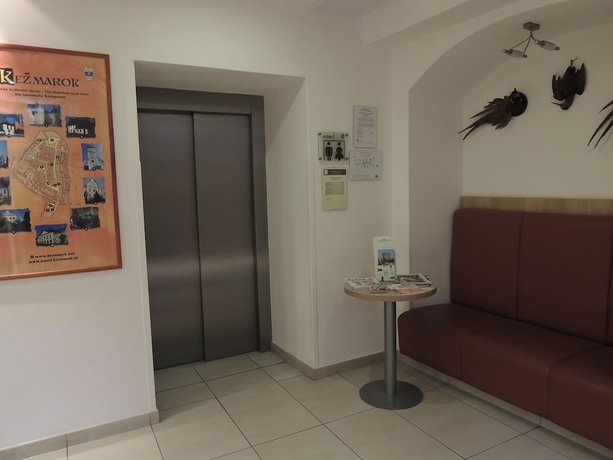 Imagen de los interiores del Hotel Club, Kezmarok. Foto 19