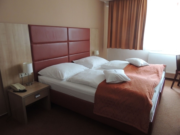 Imagen de la habitación del Hotel Club, Kezmarok. Foto 8