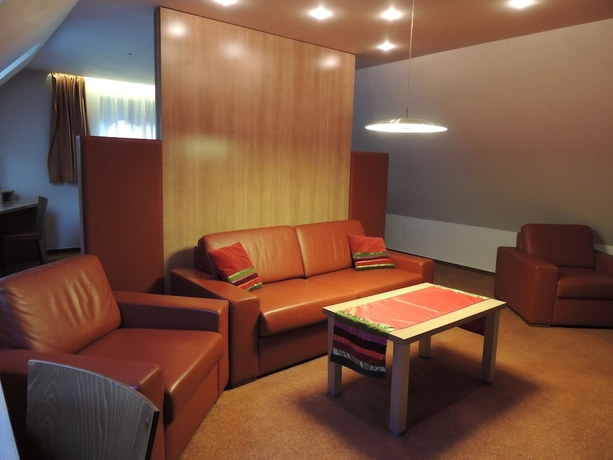 Imagen de la habitación del Hotel Club, Kezmarok. Foto 12