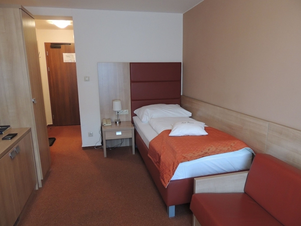 Imagen de la habitación del Hotel Club, Kezmarok. Foto 13