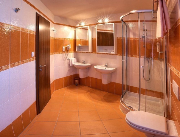 Imagen de la habitación del Hotel Club, Kezmarok. Foto 15