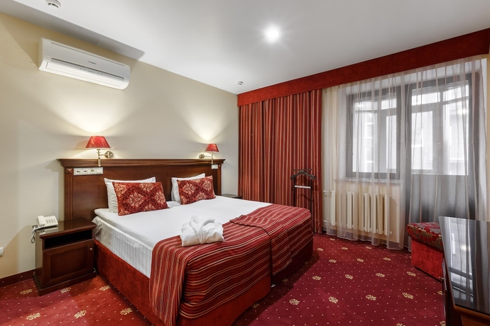 Imagen de la habitación del Hotel Club Korona. Foto 6